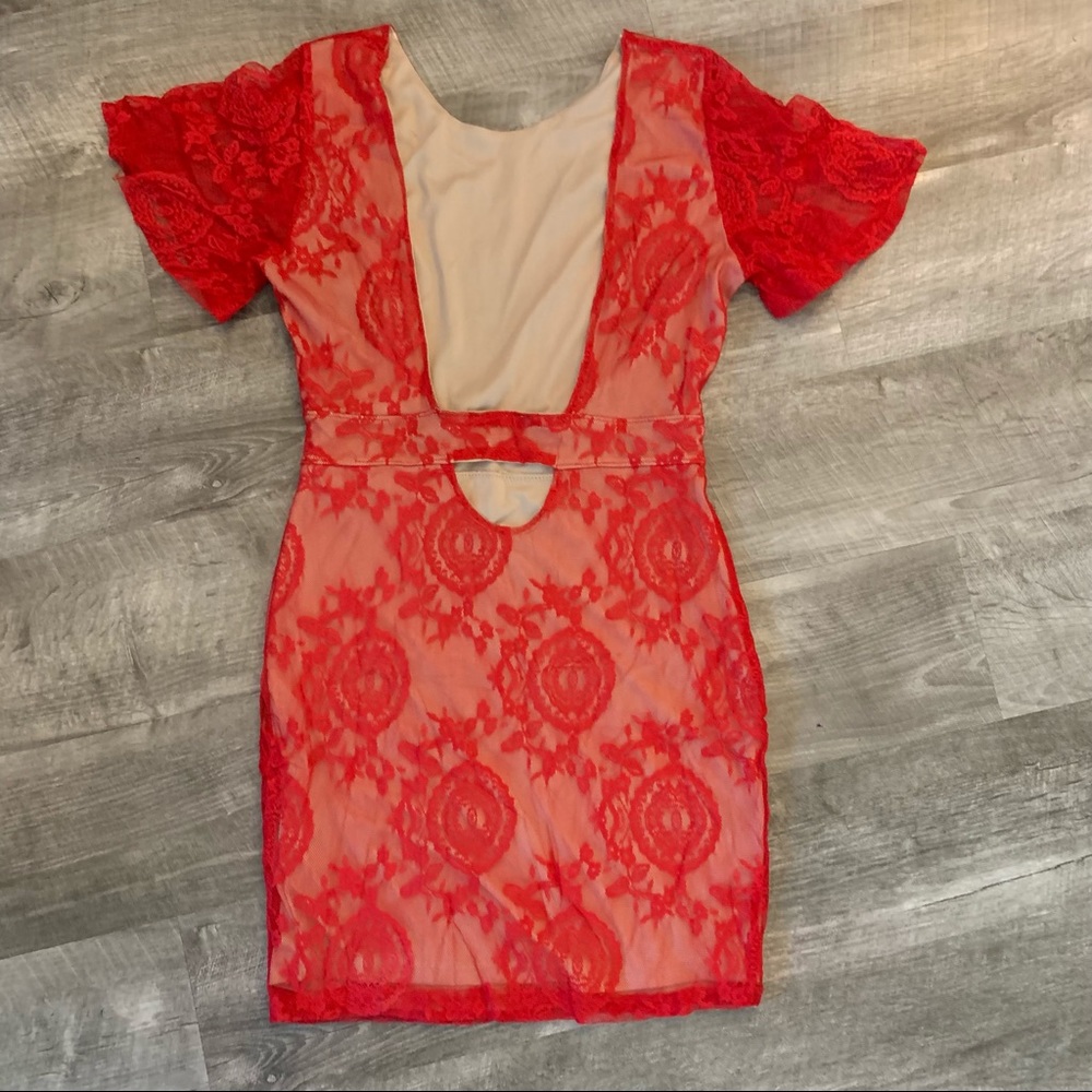 Red & Nude Lace Flutter Sleeve Low Back Mini Dress - Picture 2 of 2